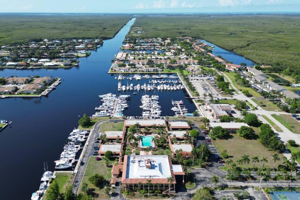 Marina Getaway On The Water! Naples Exterior foto