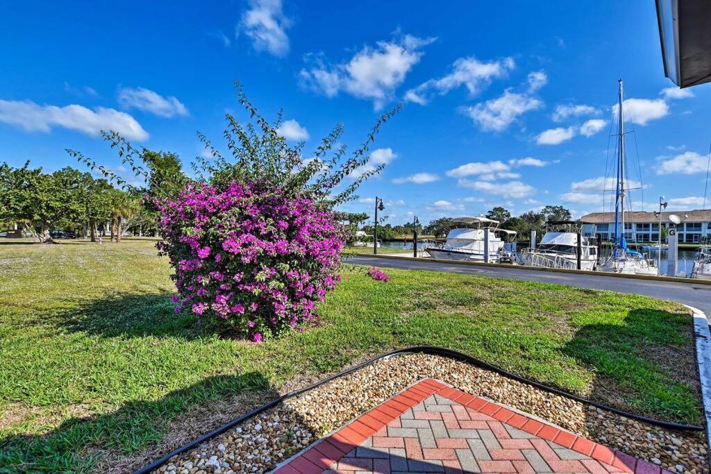 Marina Getaway On The Water! Naples Exterior foto