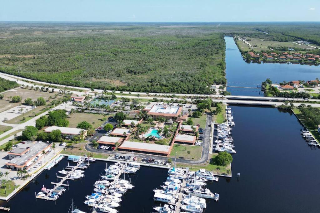 Marina Getaway On The Water! Naples Exterior foto